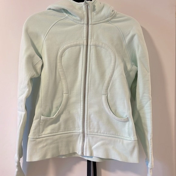 LuLulemon Scuba Hoodie - Picture 1 of 1
